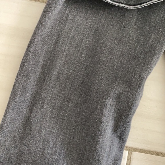 Zara TRF Gray Mid Rise Skinny Jeans - Picture 4 of 6